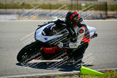 media/Apr-13-2025-TrackXperience (Sun) [[fb1ef998a6]]/Level 2 (Intermediate)/Turn 8 (Session 3)/